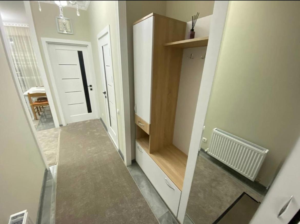 Luxury Oasis Flat Appartement Chişinǎu Buitenkant foto