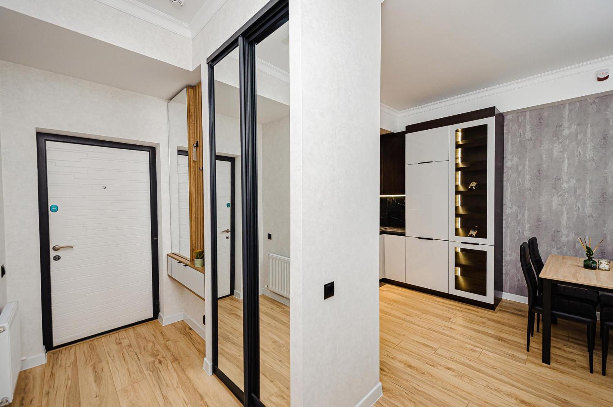 Luxury Oasis Flat Appartement Chişinǎu Buitenkant foto