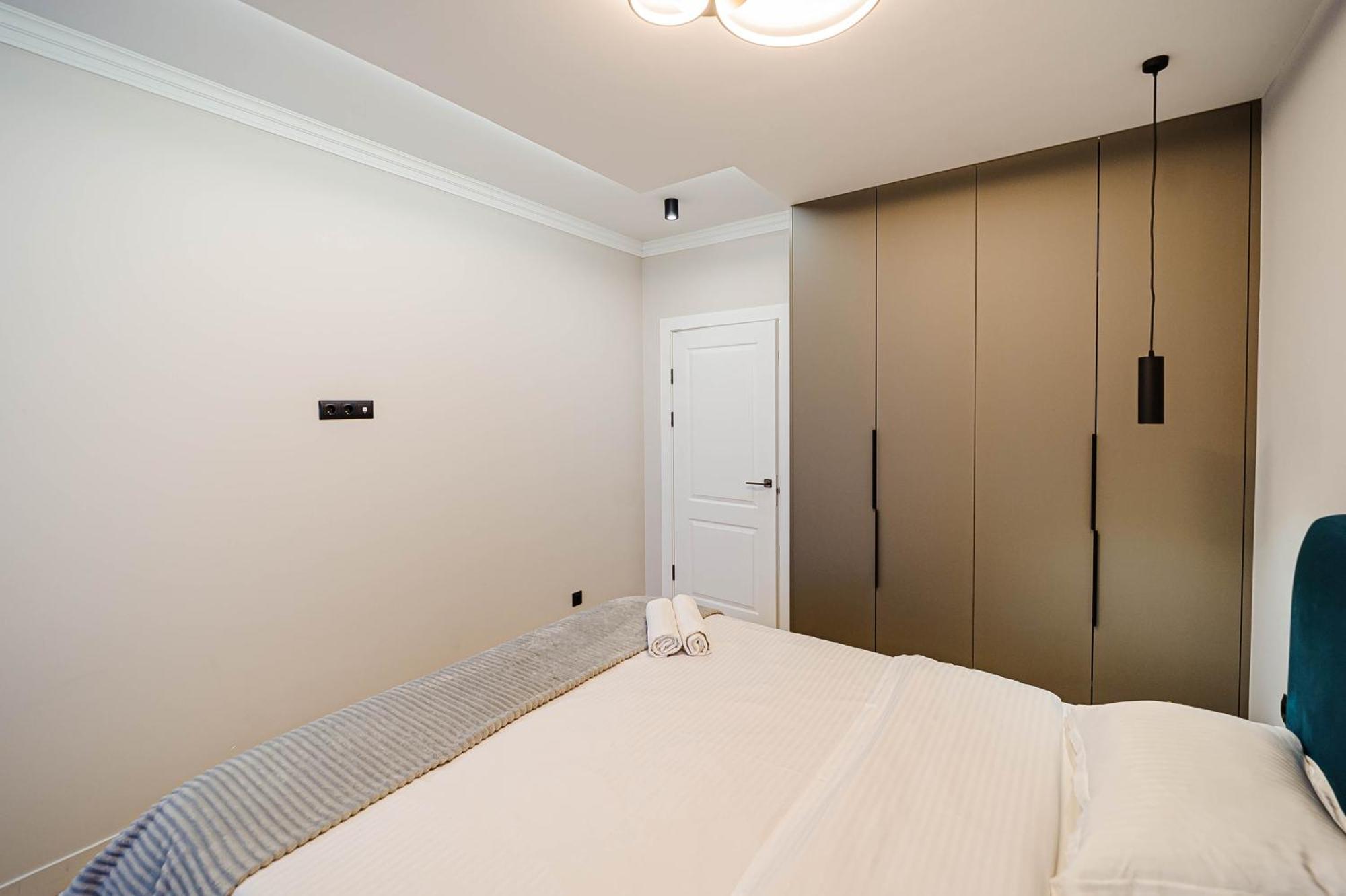 Luxury Oasis Flat Appartement Chişinǎu Buitenkant foto
